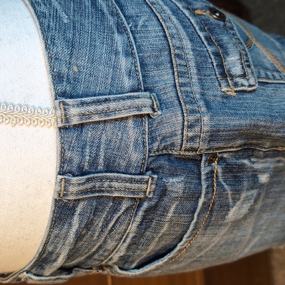 Maurices PREMIUM MINI JEAN SKIRT Festival Denim SZ 9/10 - Picture 5 of 13